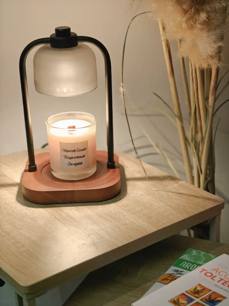 lampe socle bois 2.webp